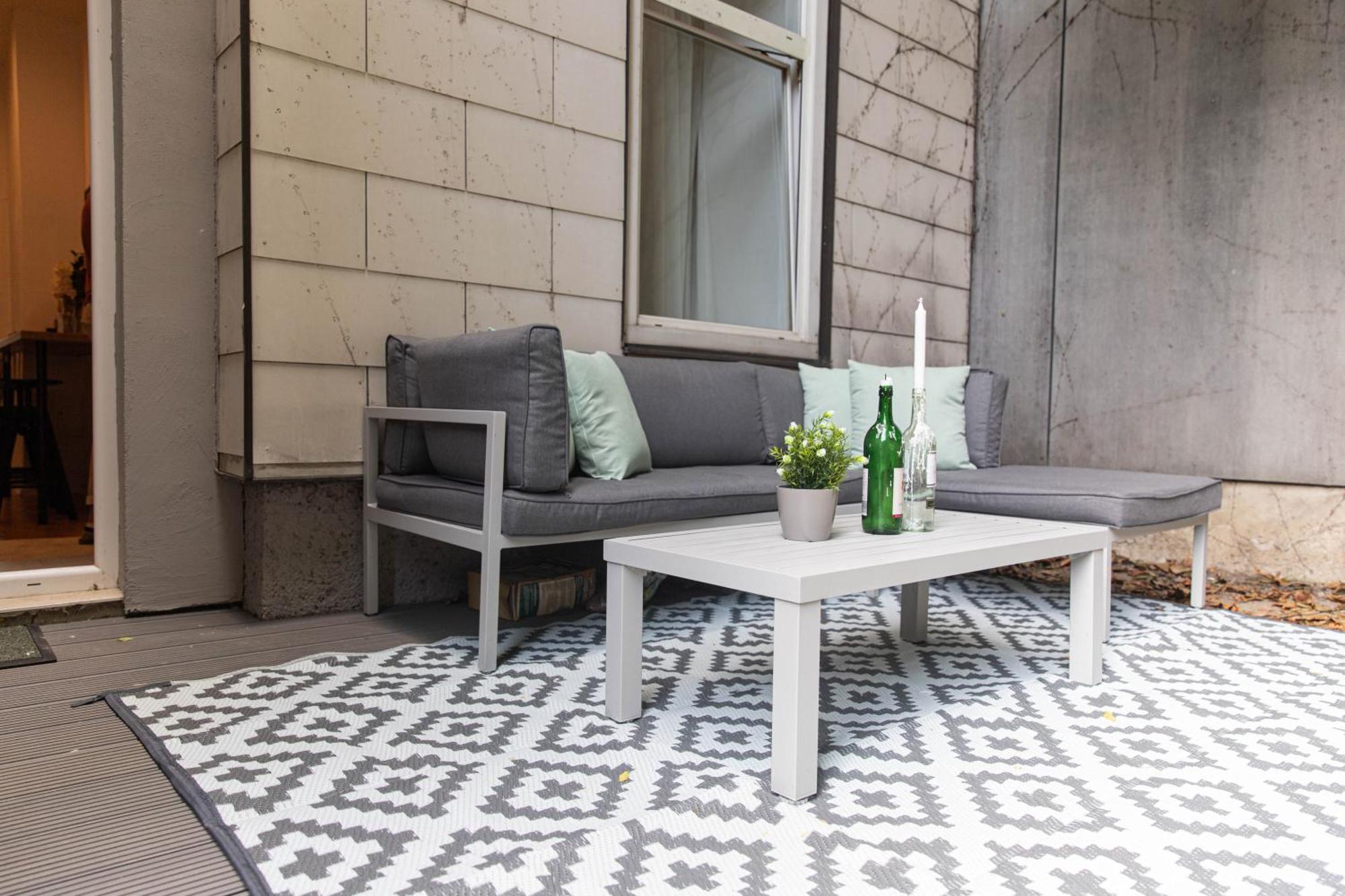 Spacious Apartment, 3 Min To U1 Reumannplatz Βιέννη Εξωτερικό φωτογραφία